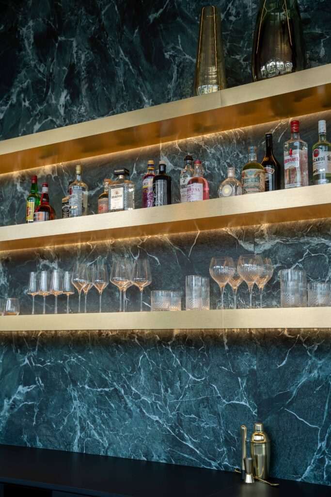 DCS Interieur bar